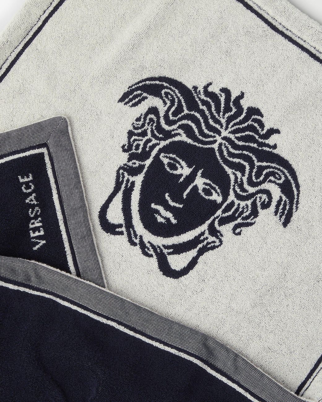 Telo Doccia di Versace in Blue
