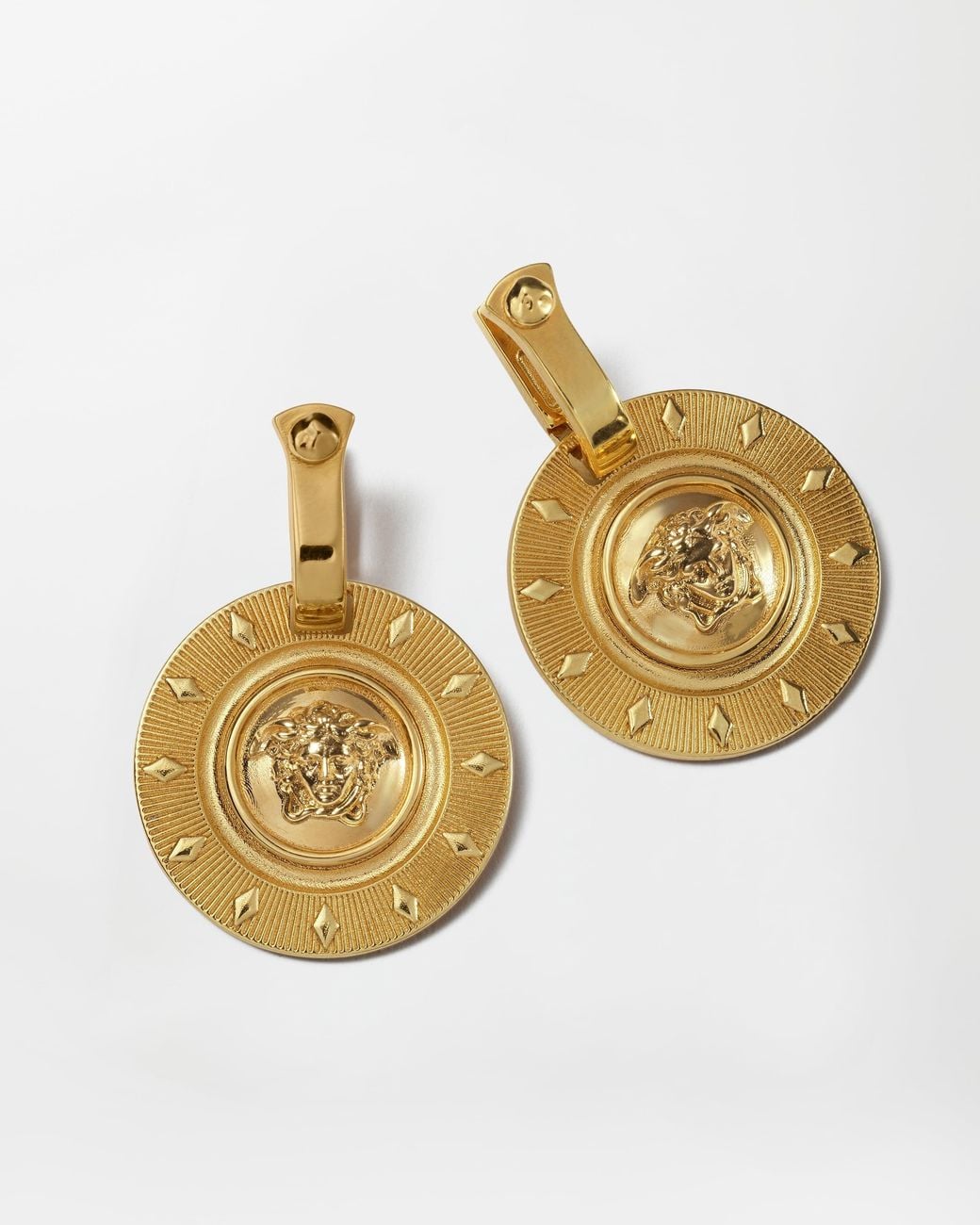 Irradia Pendientes Versace de color Metallic