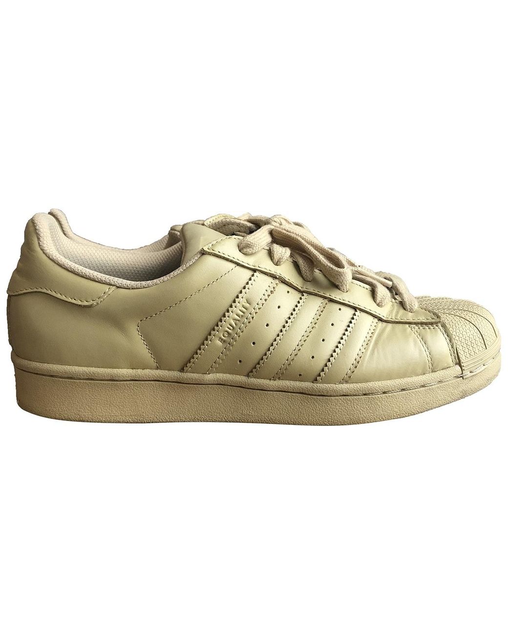 adidas superstar camel