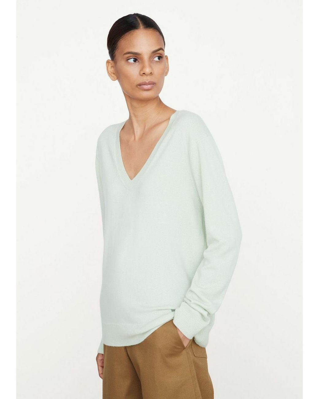 Vince Cashmere Weekend V-neck Sweater 
