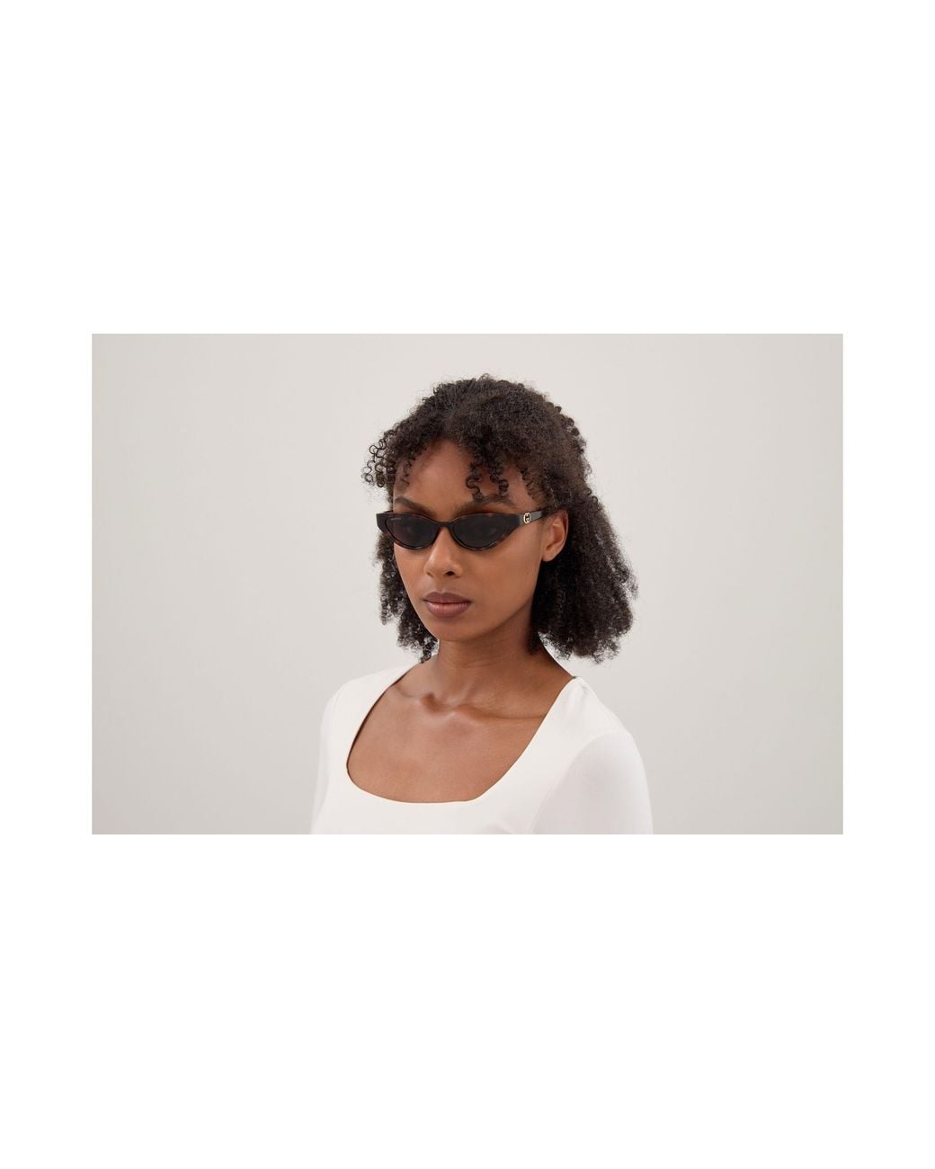 Gucci Black Gg2194S 002 Sunglasses Injected Cat Eye