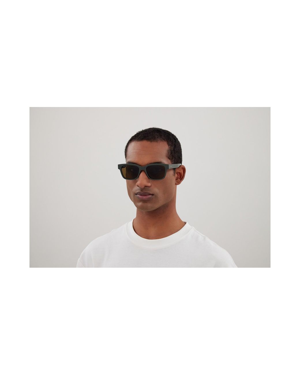 Gucci Black Gg1716S 004 Sunglasses Injected Squared for men
