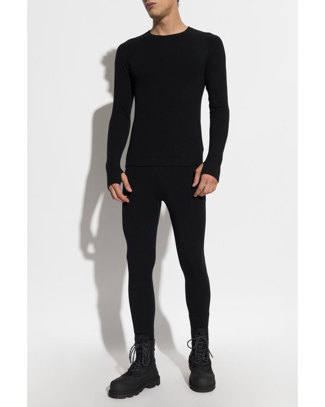 Perfect Moment Black Seamless Thermal Base Layer Top for men