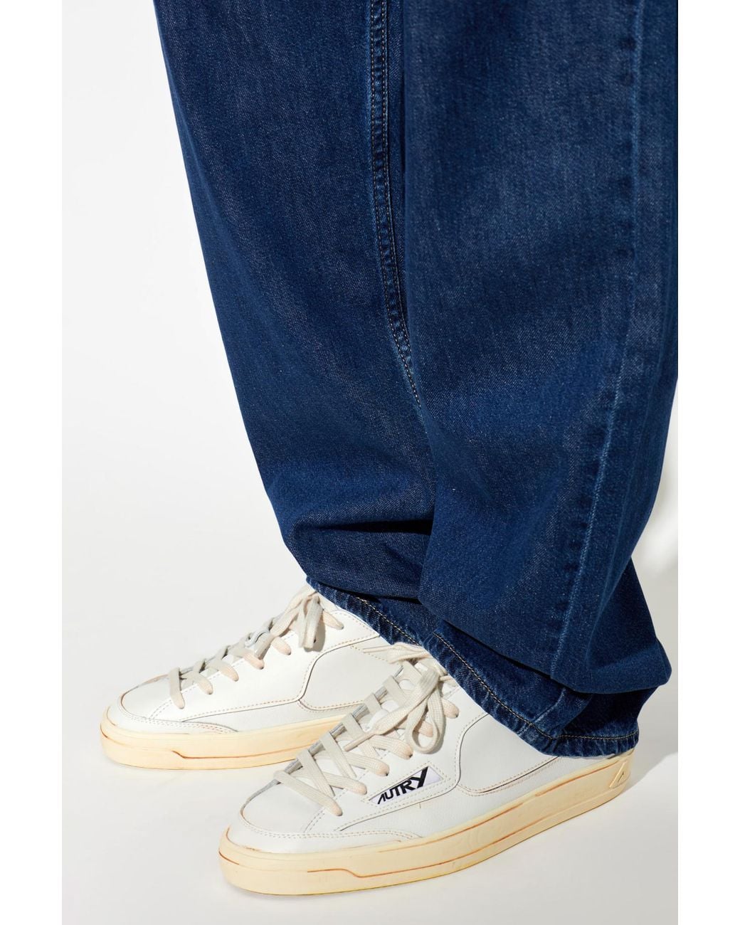 Autry White "Windscape Sv Low" Sports Shoes for men