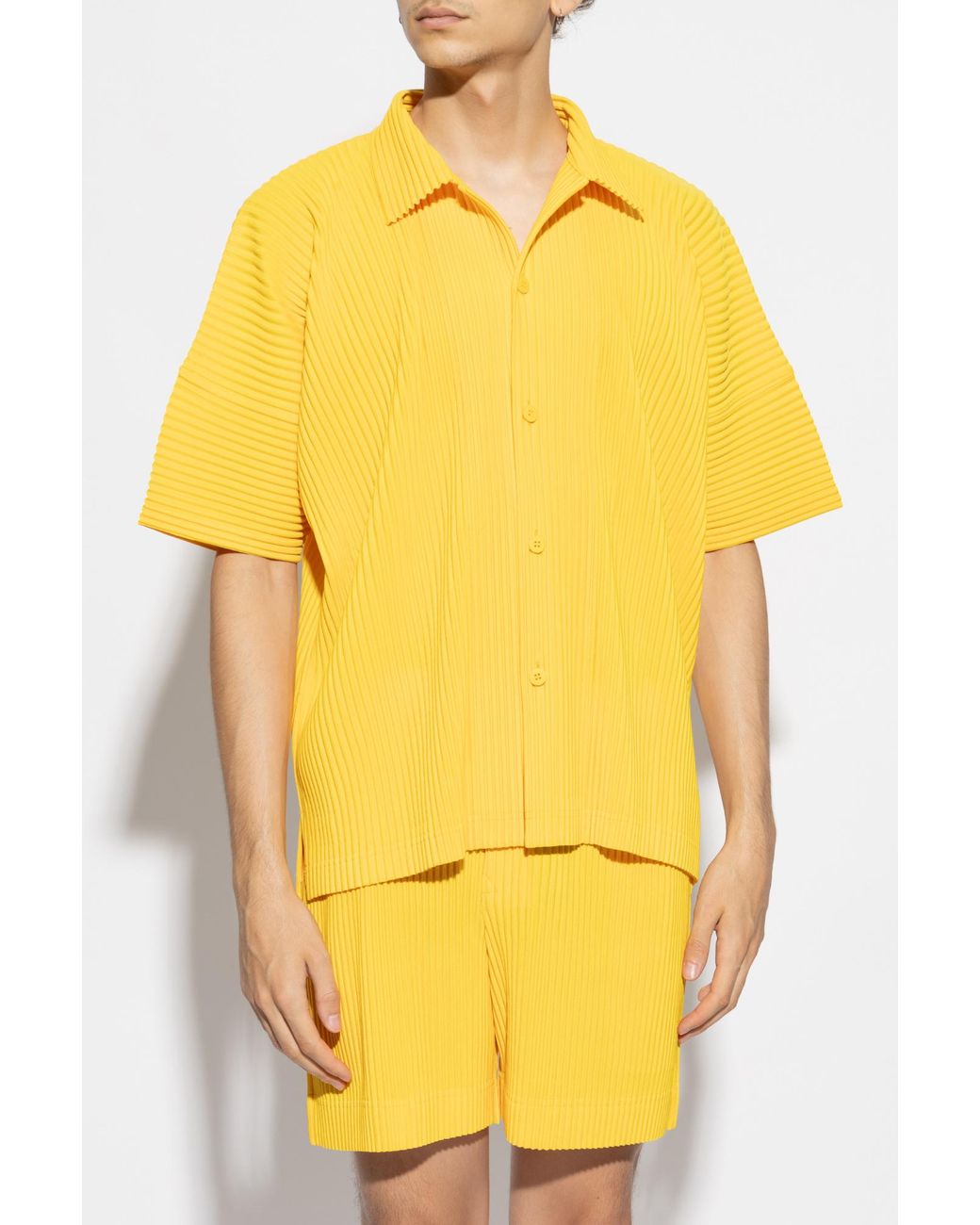 RELEASE-T 1 – ISSEY MIYAKE ONLINE STORE