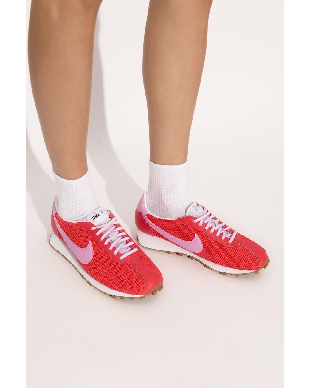 Nike Red Sports Shoes "Ld-1000 Se"