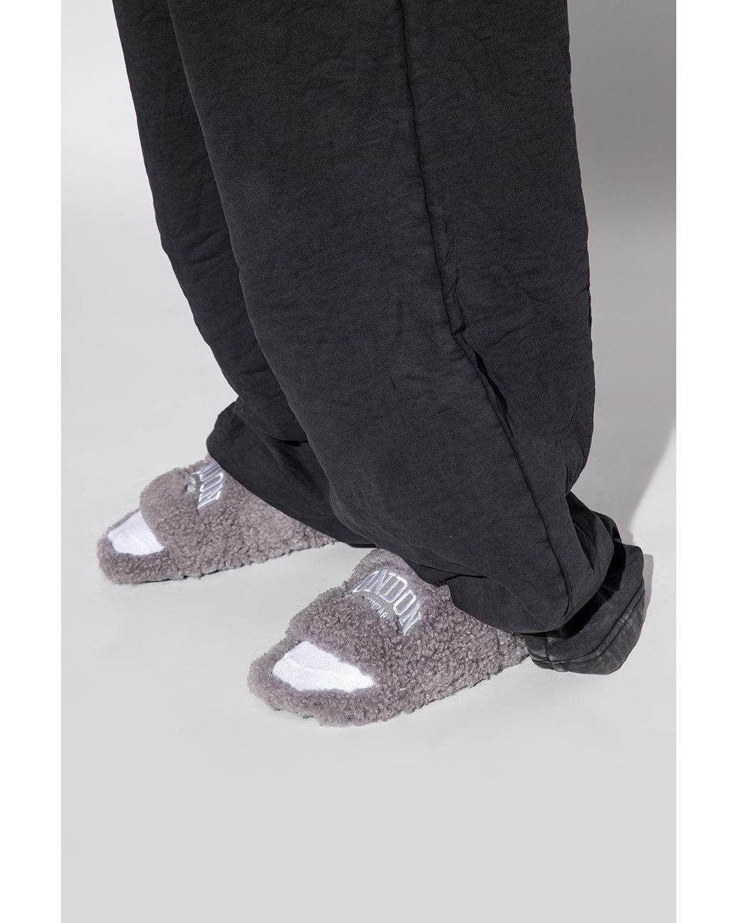 Balenciaga  display picture 2