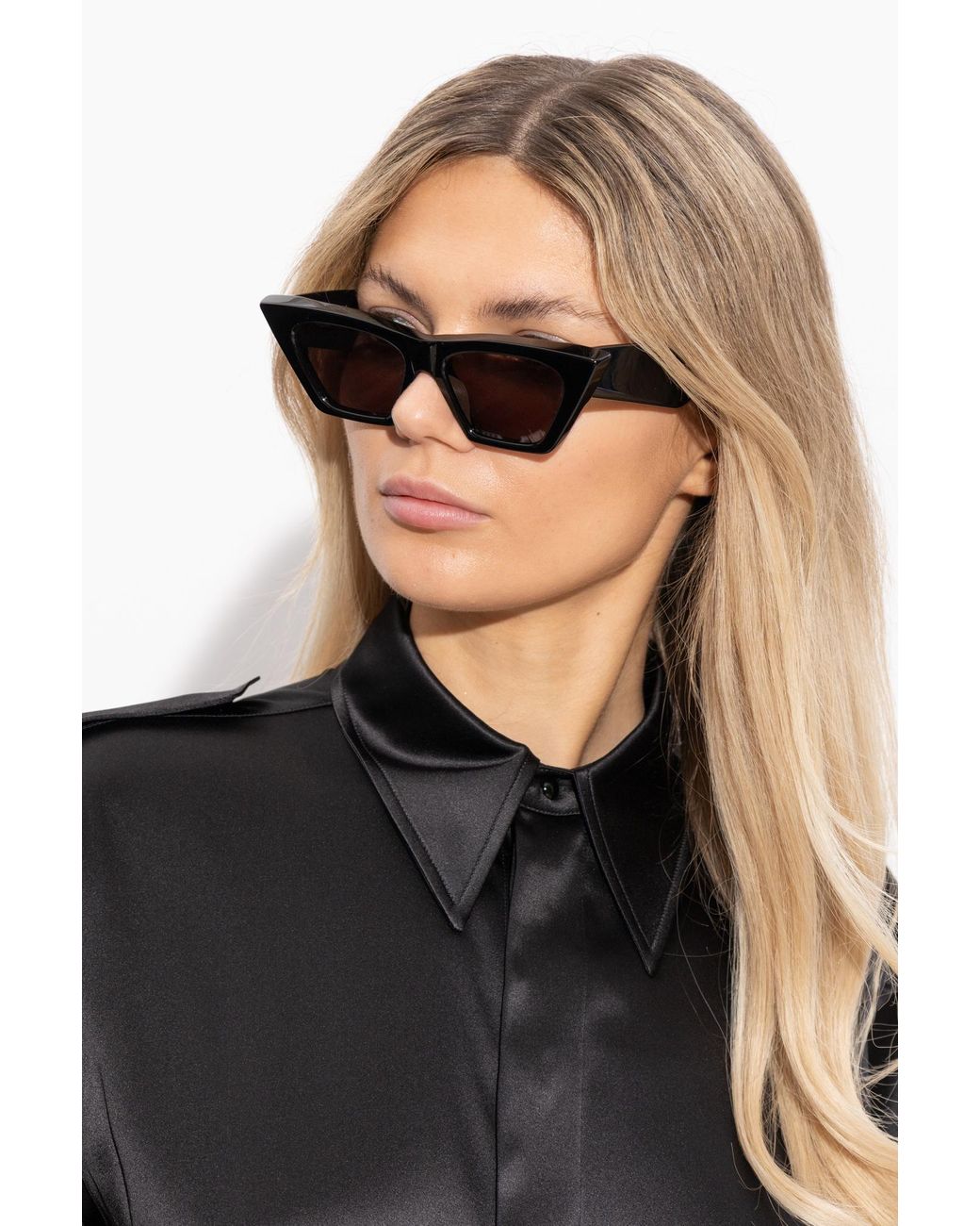 phoebe-philo-BLACK-Peak-