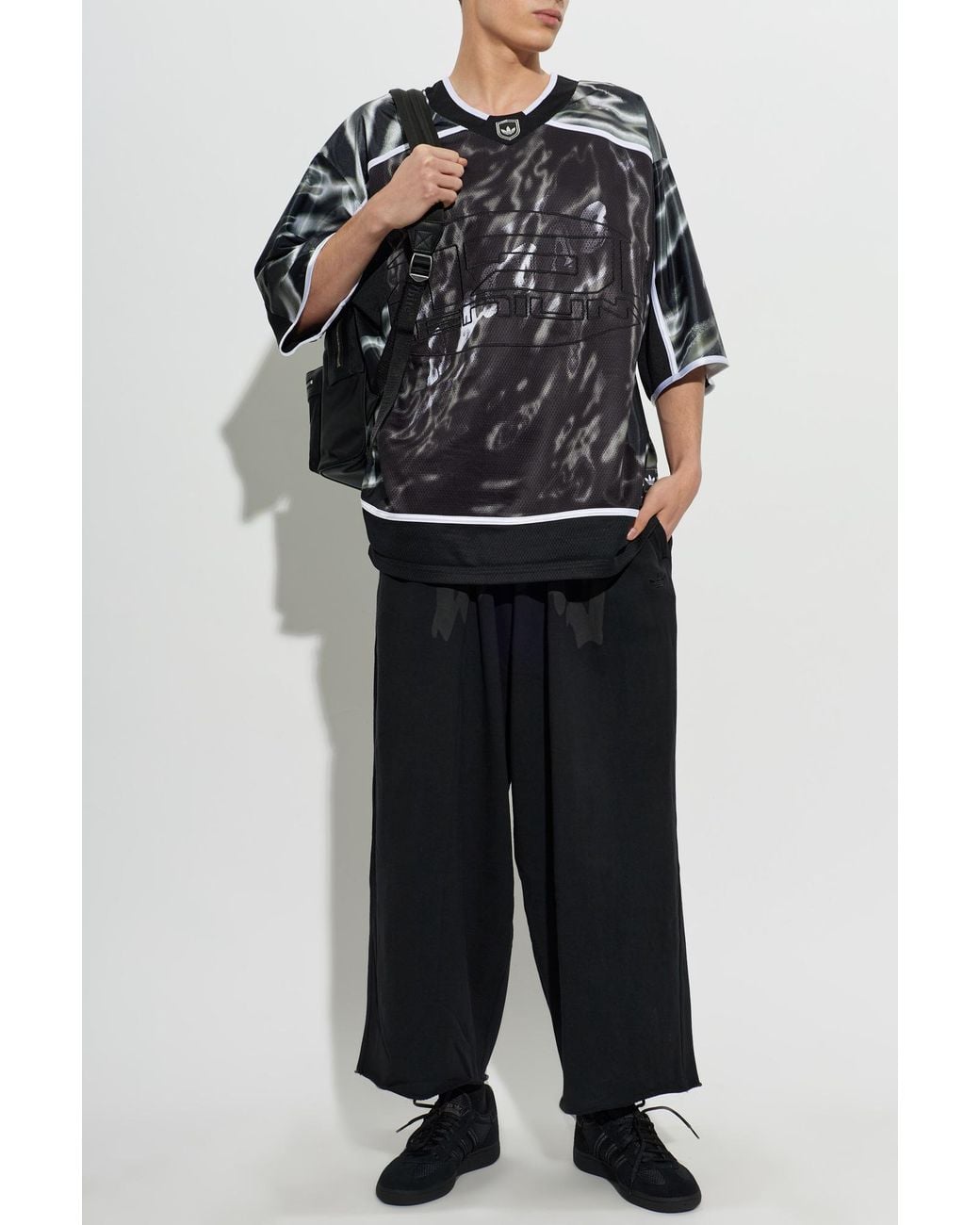 Adidas Originals Black Logo T-Shirt for men
