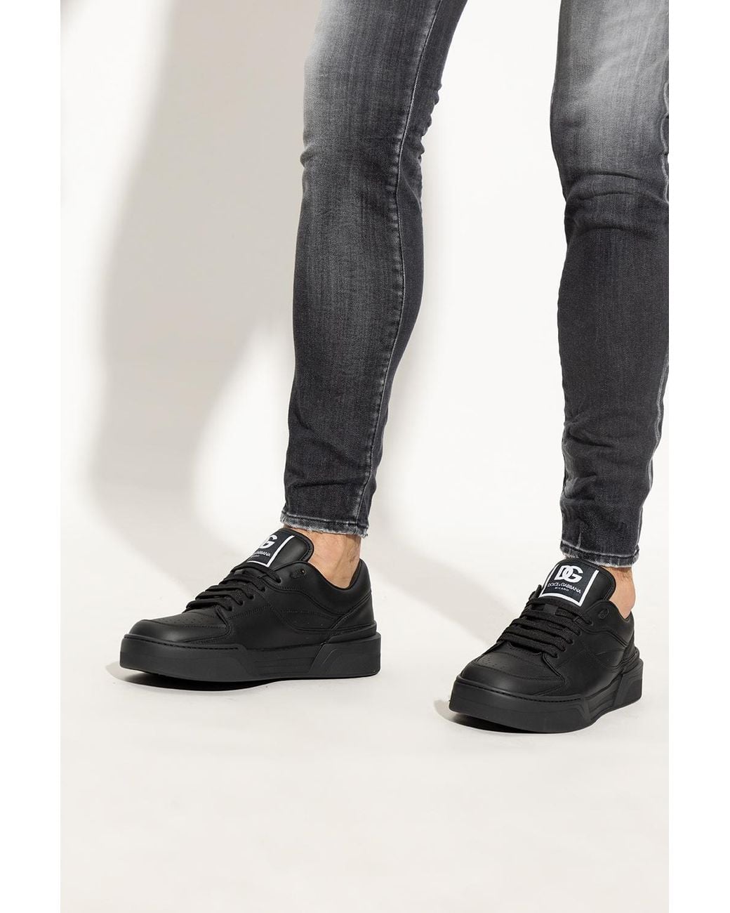 Dolce & Gabbana Black 'New Roma' Sneakers for men