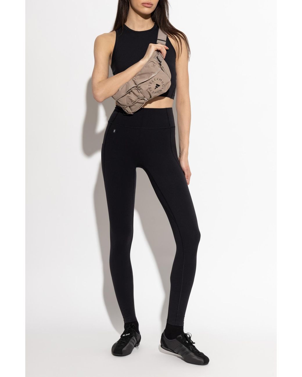 On Shoes Black Short Training Top