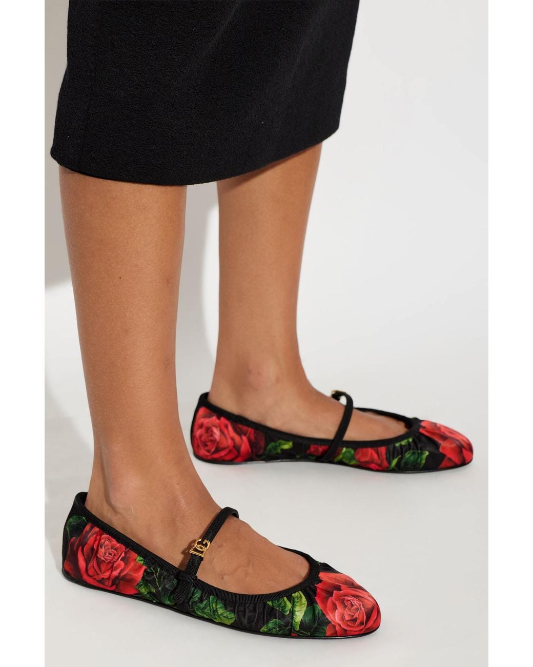 Dolce & Gabbana White Ballet Flats With A Floral Motif