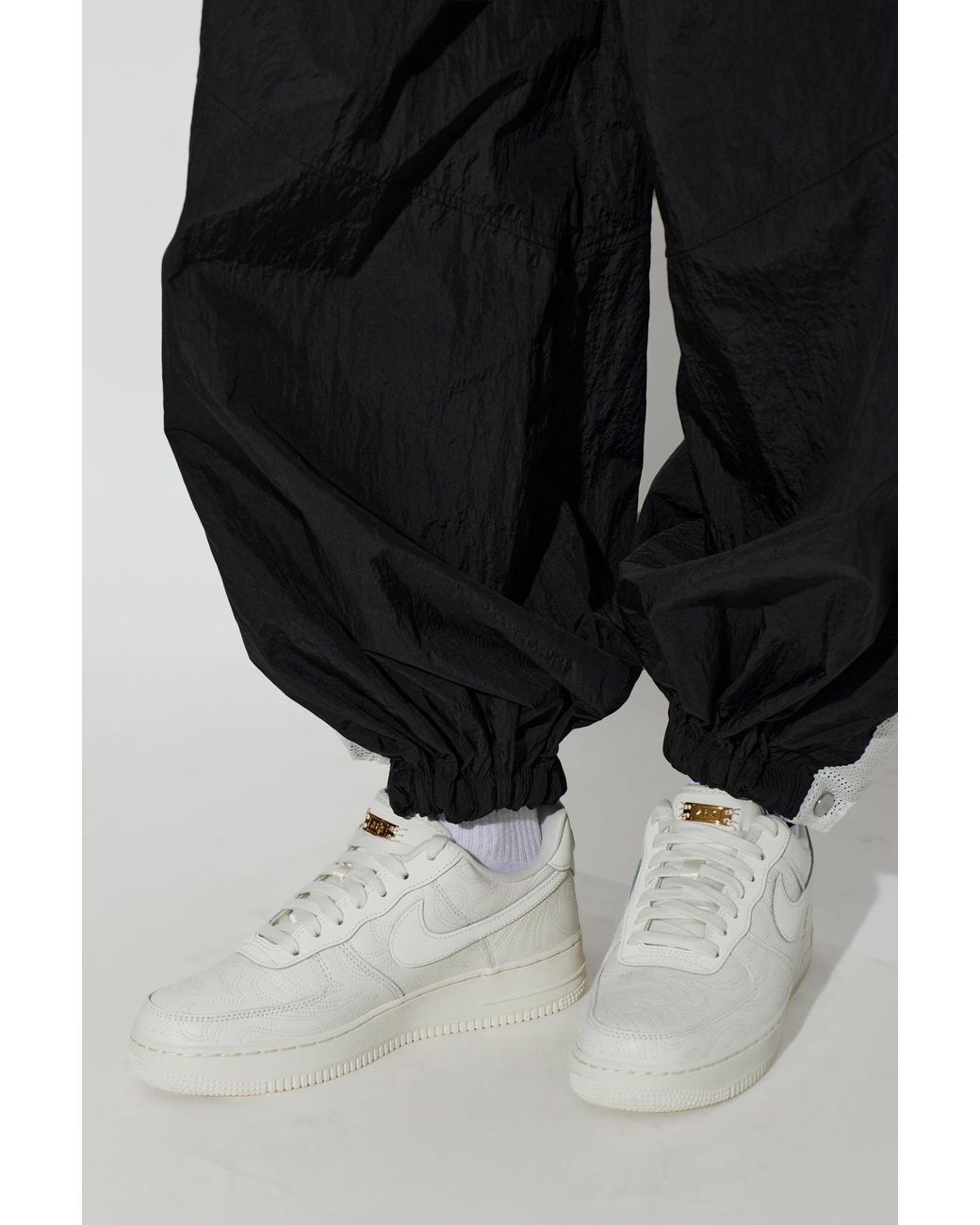 Nike White Sports Shoes 'Air Force 1'07'