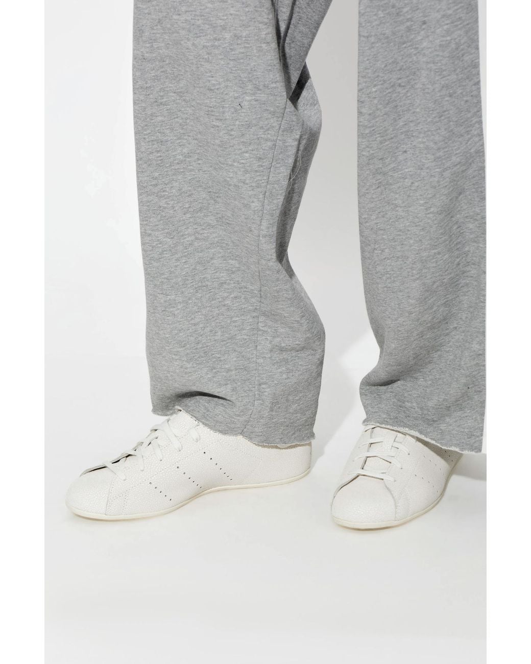 Adidas Originals White 'Stan Smith Lo Pro' Sports Shoes