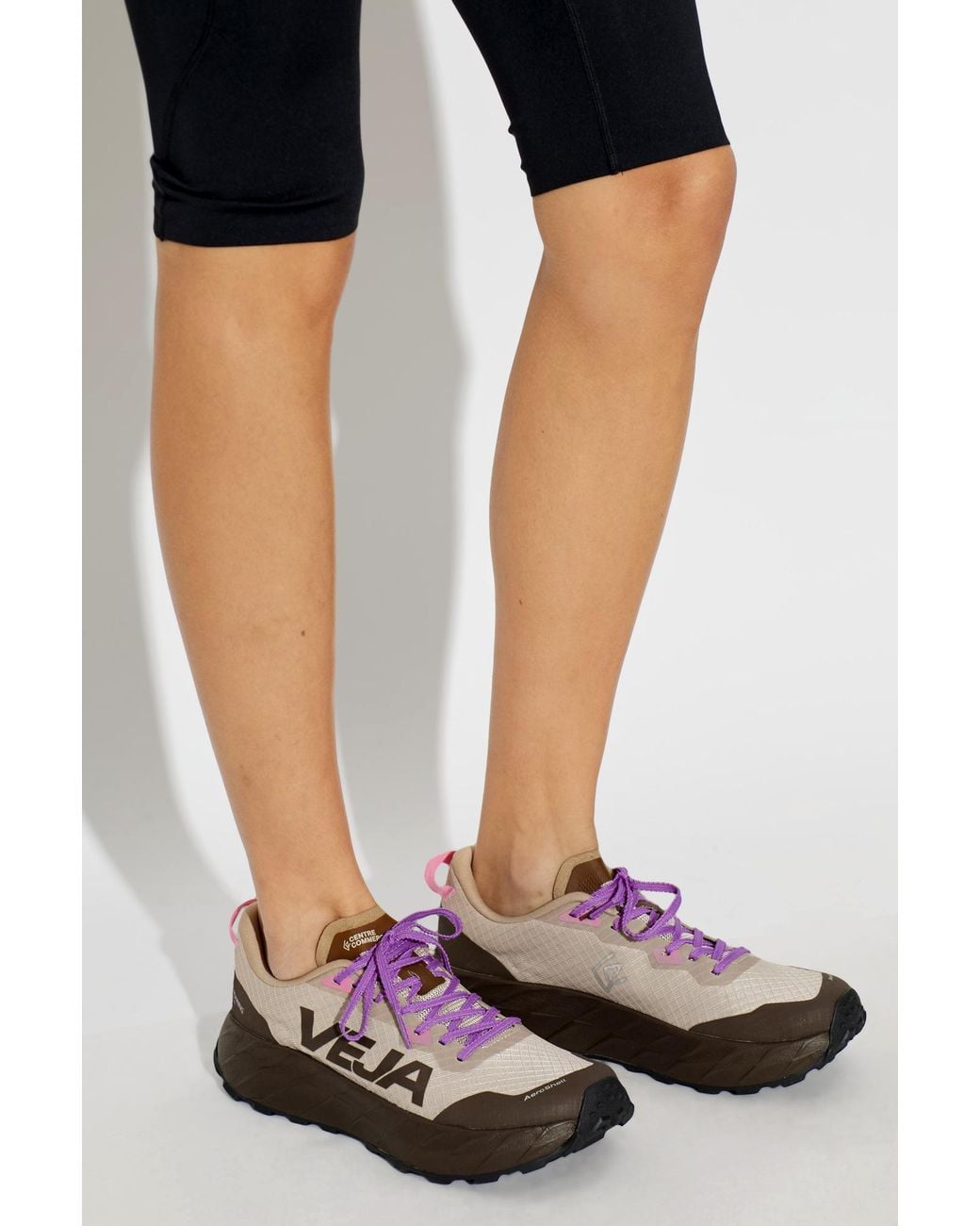 Veja Brown 'Tenis Harpie Trail Aeroshell' Sneakers