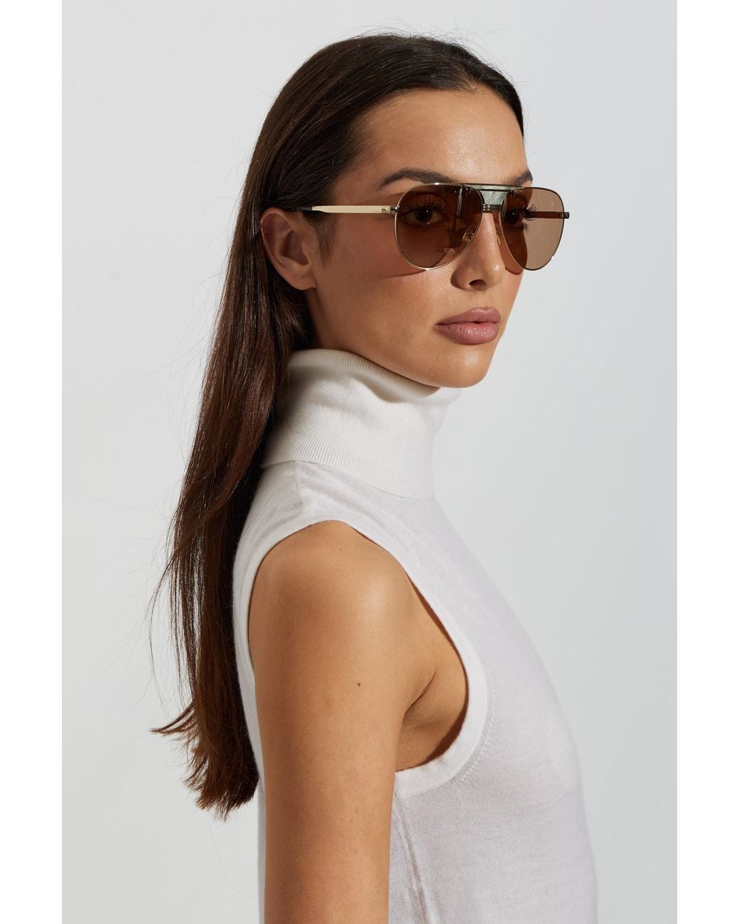 Victoria Beckham Natural Pilot Sunglasses With A Slim Metal Frame