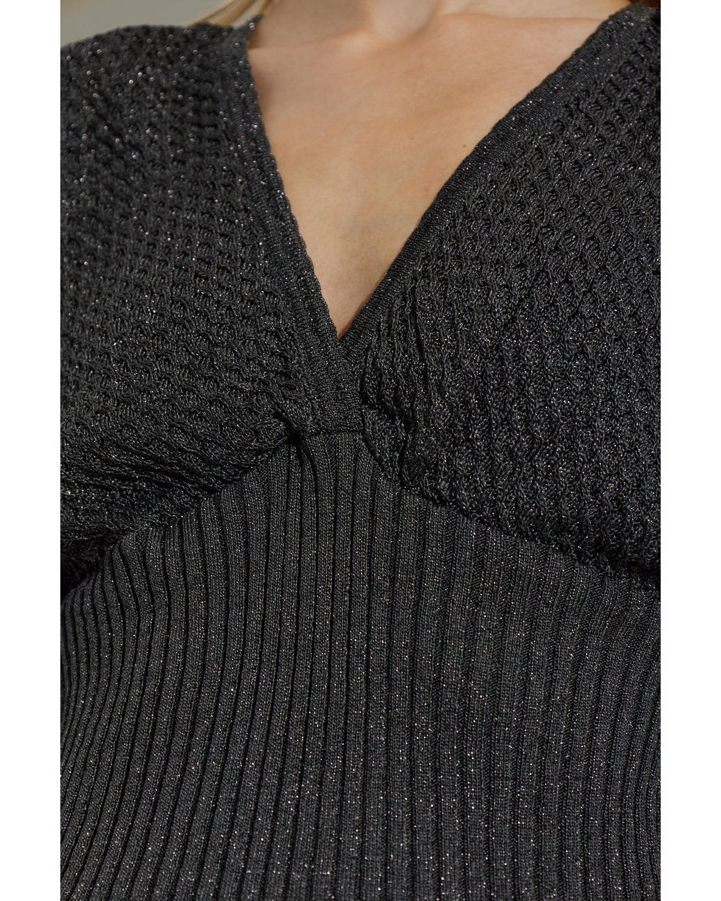 Akep Black Top With Lurex Thread