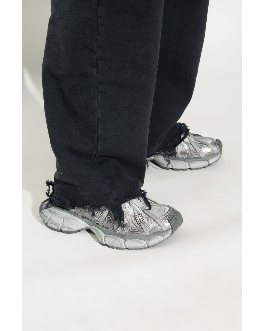 Balenciaga Gray Sports Shoes 3Xl Extreme Laces B