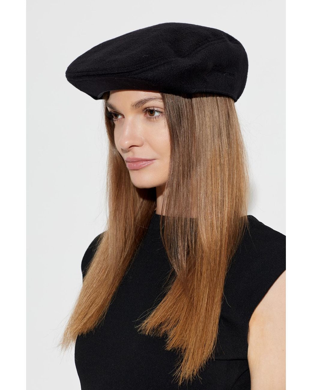 Jacquemus Black Cotton Flat Cap 'Valerie'