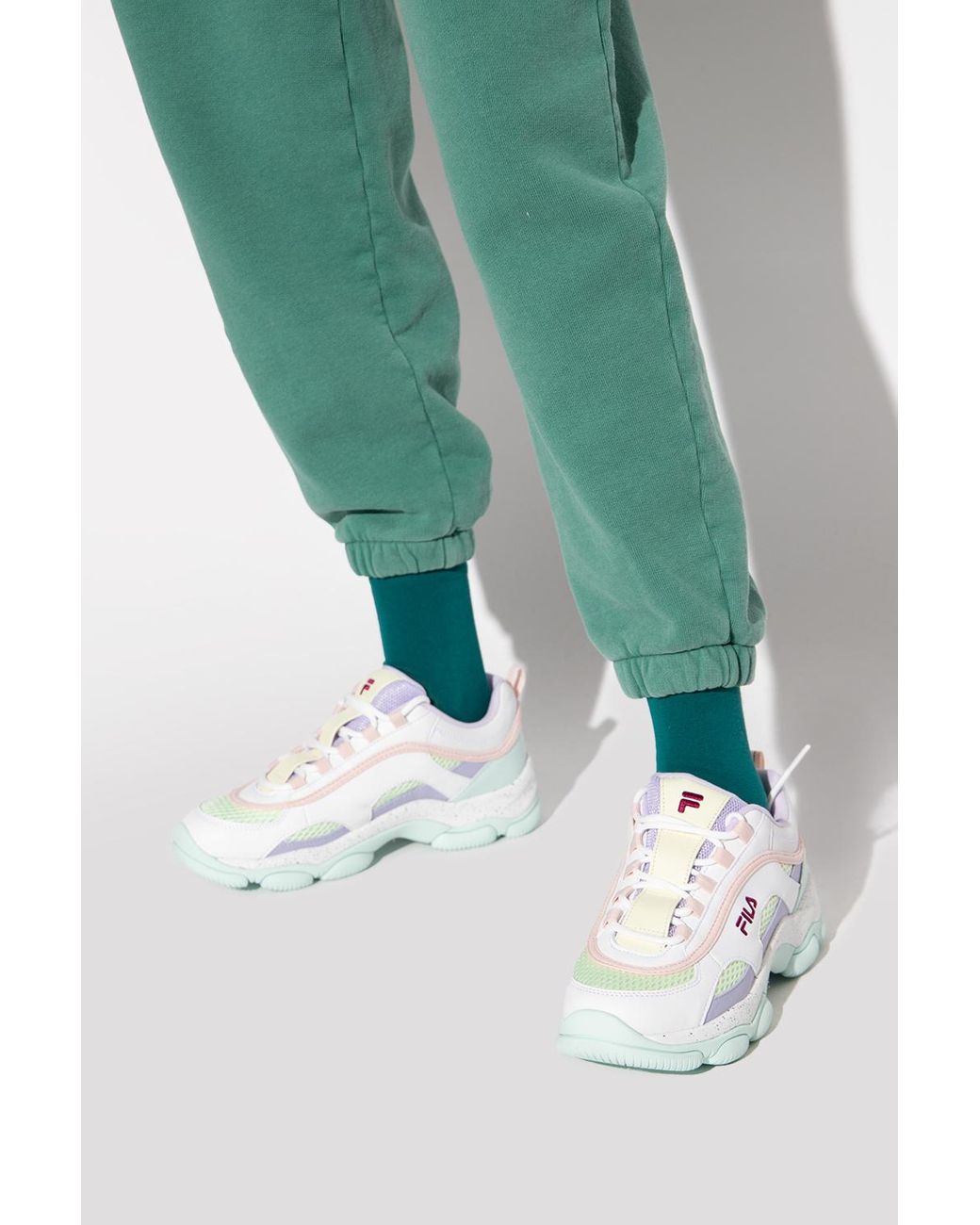 fila strada sneakers