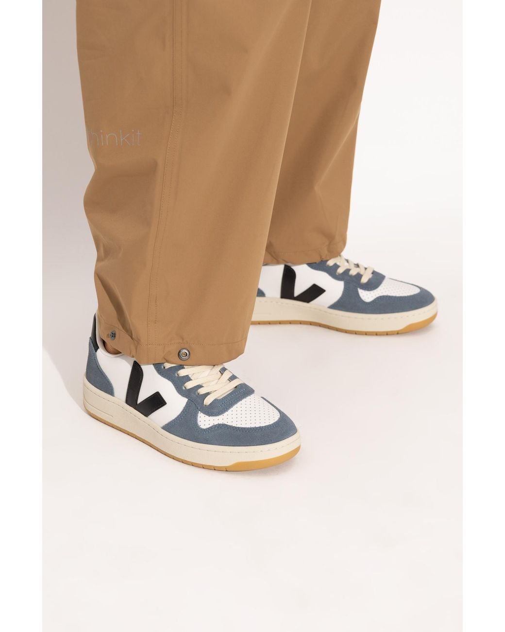 Veja Blue Sports Shoes "V-10 Prime Leather"