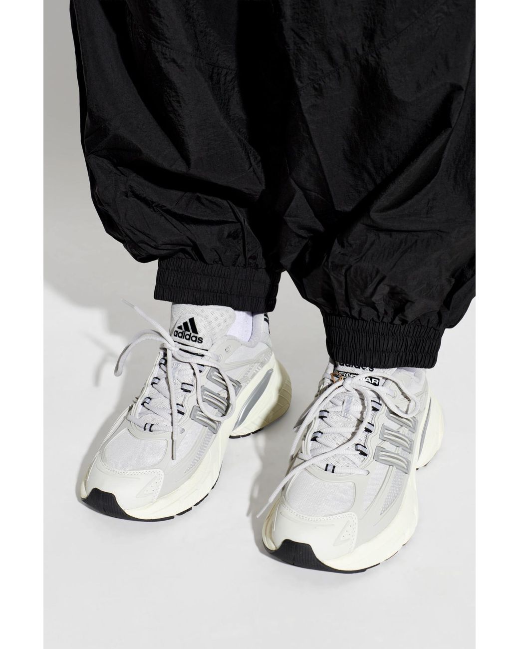 Adidas Originals White 'Adistar Xlg 2.0' Sports Shoes for men
