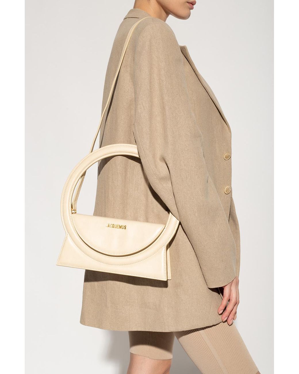 Jacquemus 'le Sac Rond' Shoulder Bag in Natural | Lyst