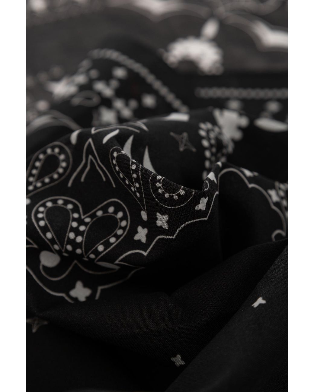 Satisfy Black Patterned Scarf
