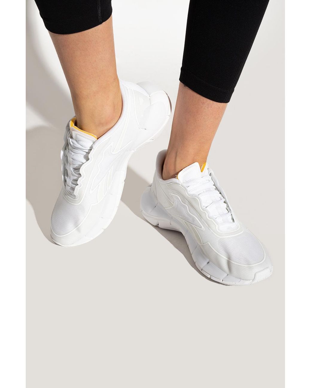 Reebok X Victoria Beckham 'zig Kinetica' Sneakers in White | Lyst UK