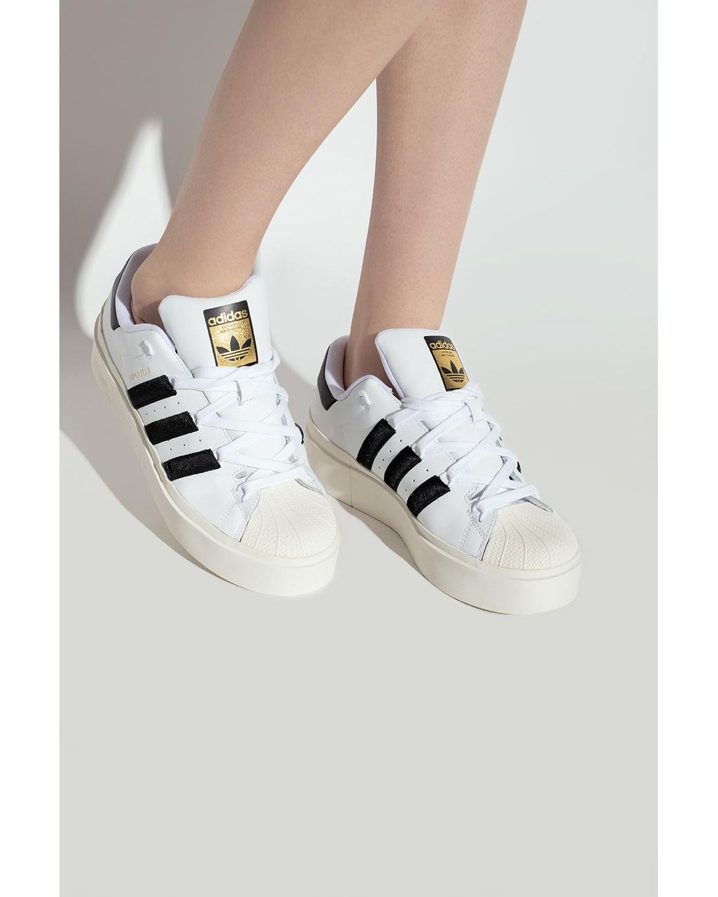 superstar adidas w