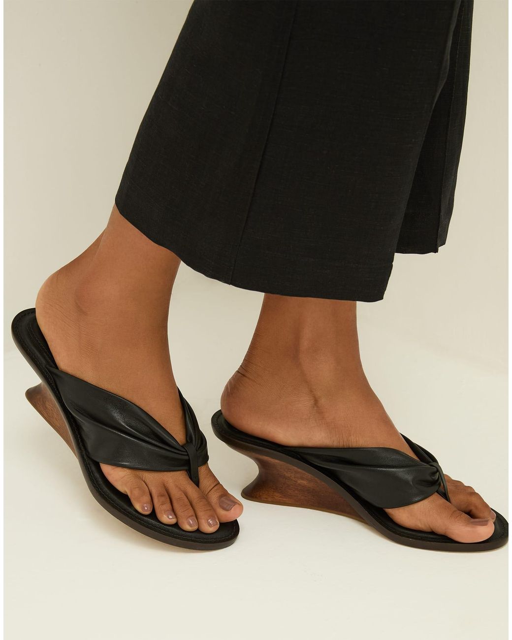 ViX Black Dahila Mules