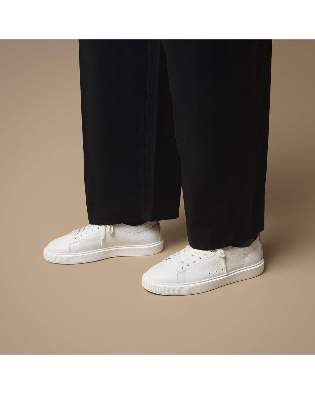 Walk London White Wimbledon Trainer for men