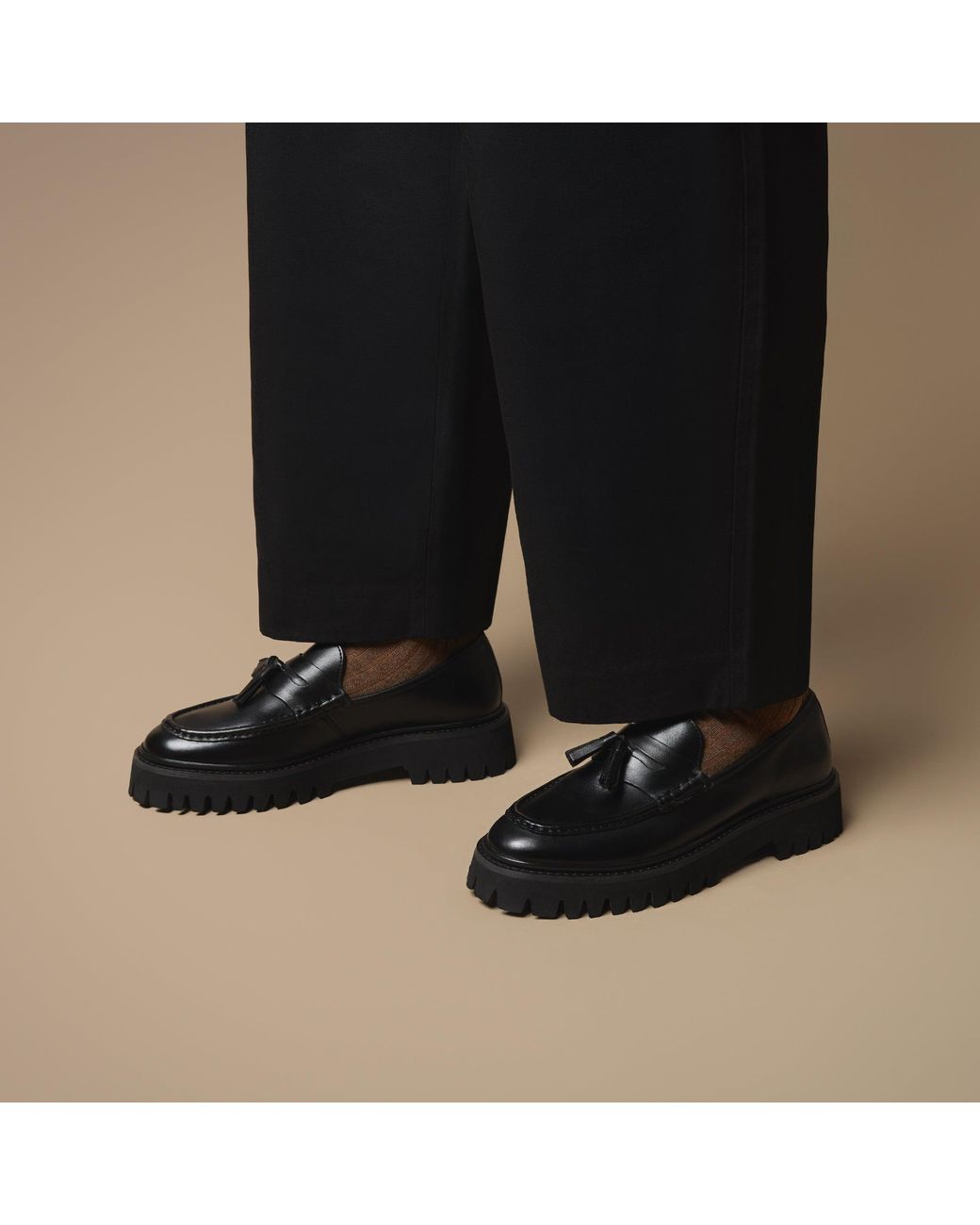 Walk London Black Hopper Tassel Loafer for men