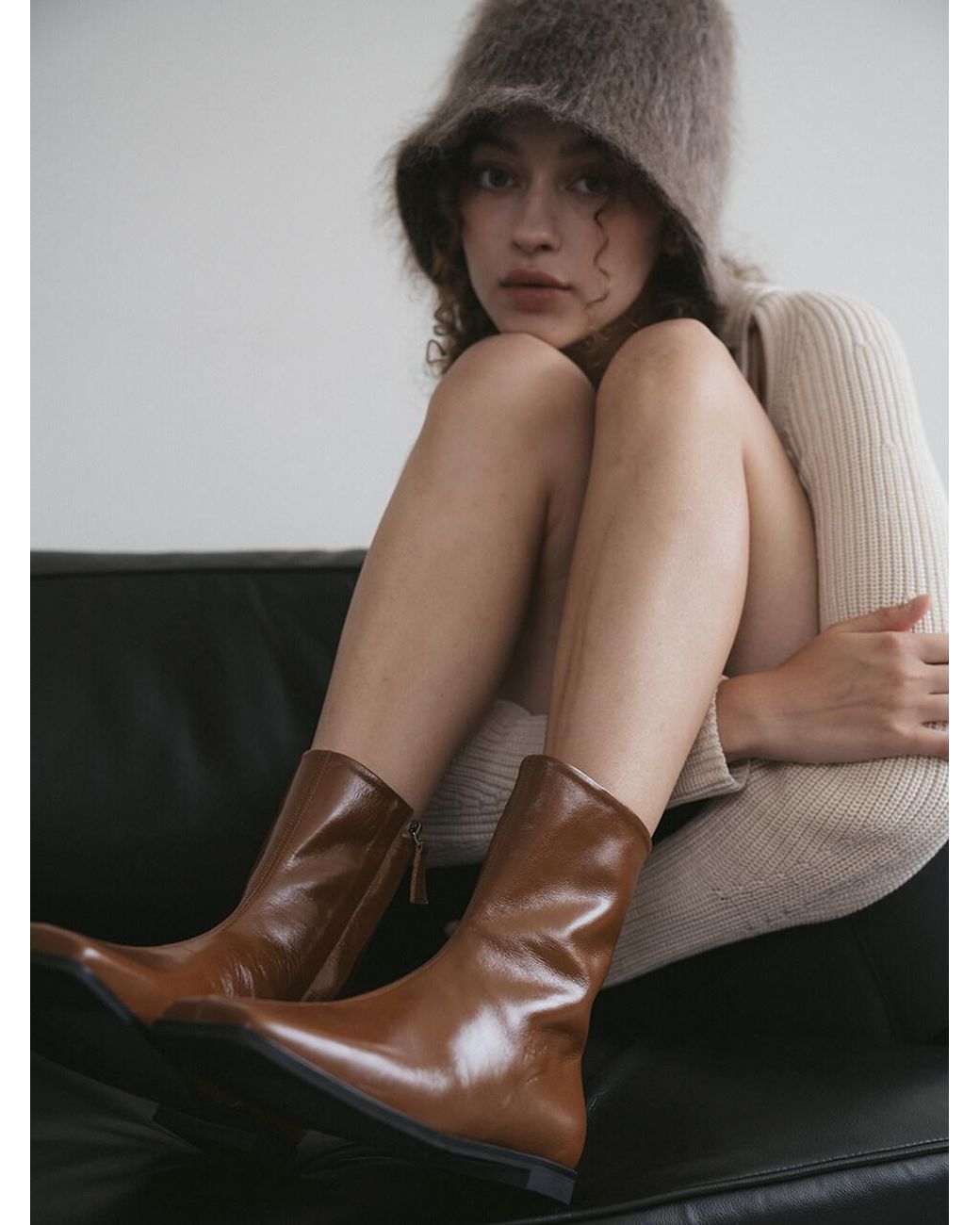 Levi top boots brown