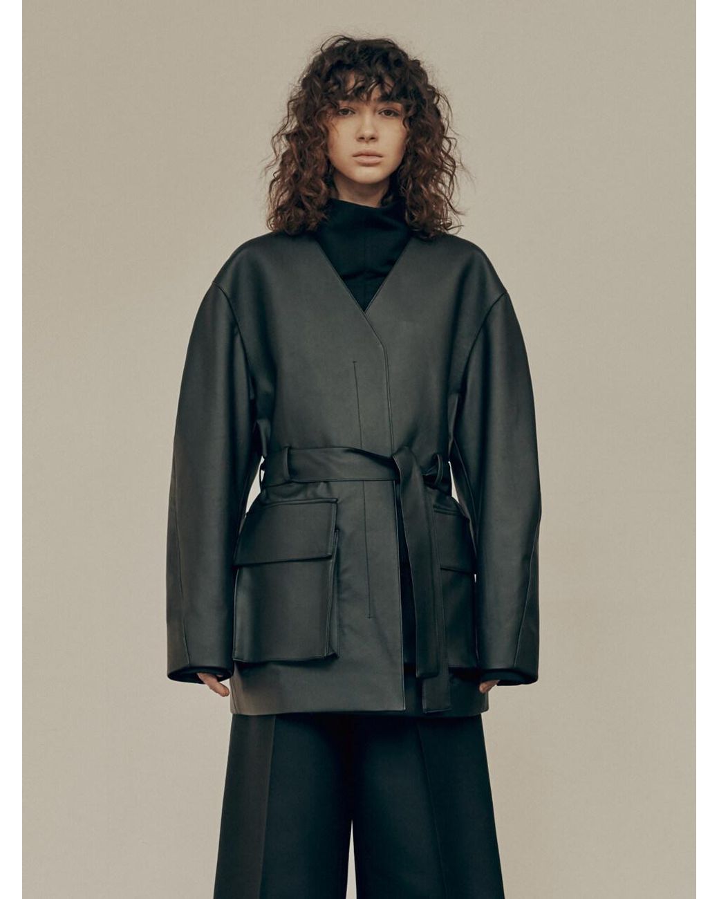 low classic leather jacket