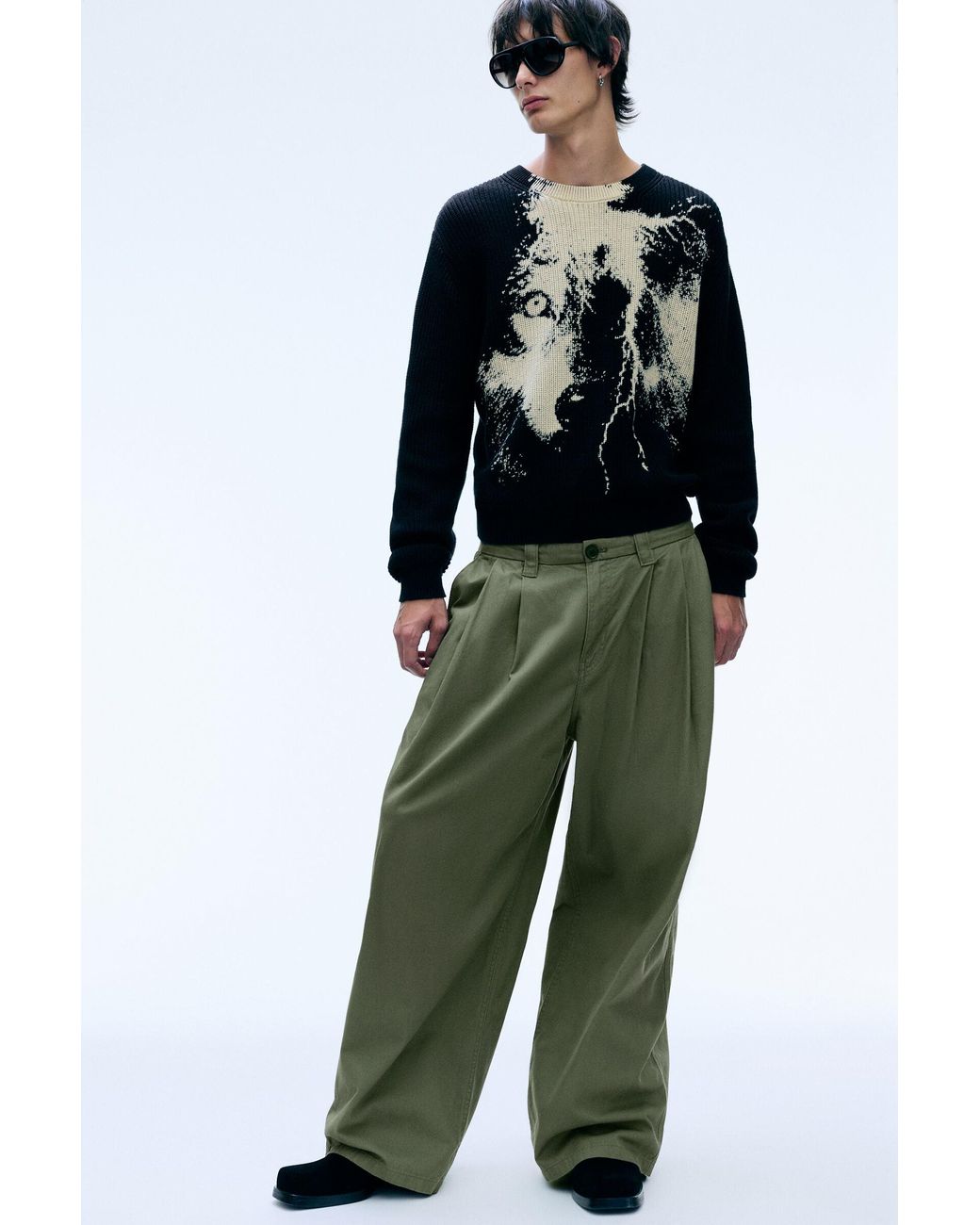 Weekday Green Otis Baggy Pleated Twill Chinos for men
