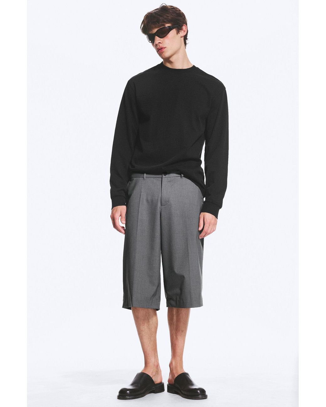 Weekday Black Low Rise Relaxed Suiting Shorts for men