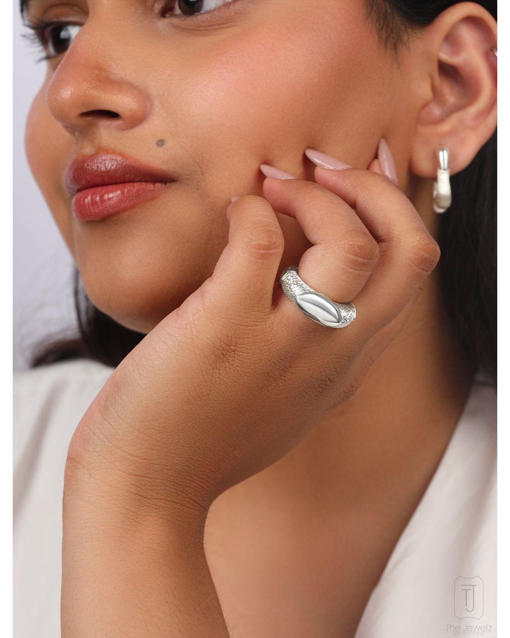 The Jewelz White Chroma Donut Ring