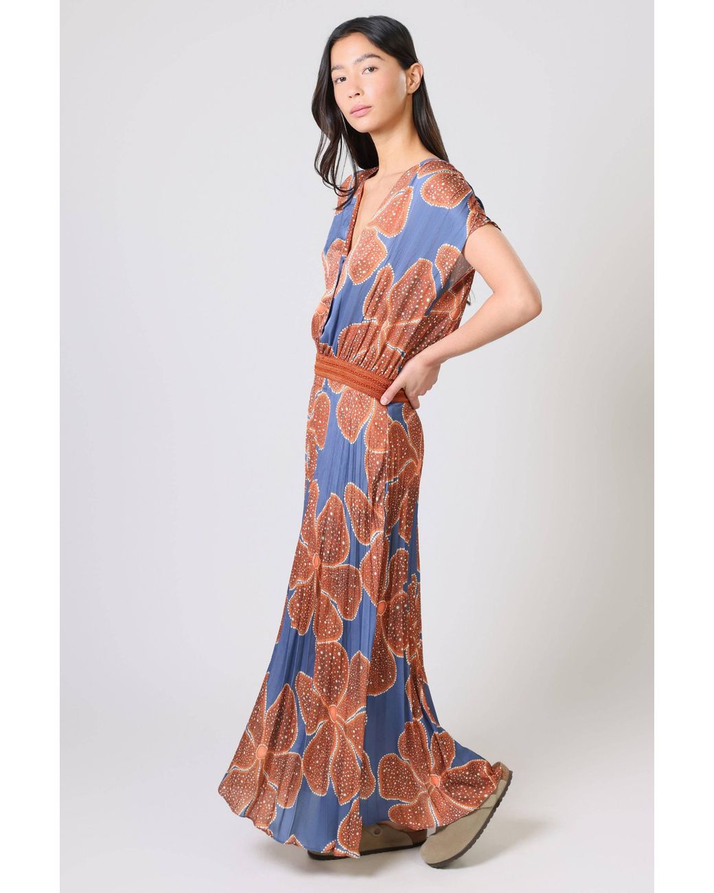 Traffic People Red Full Bloom And Floral Print Hera Dress