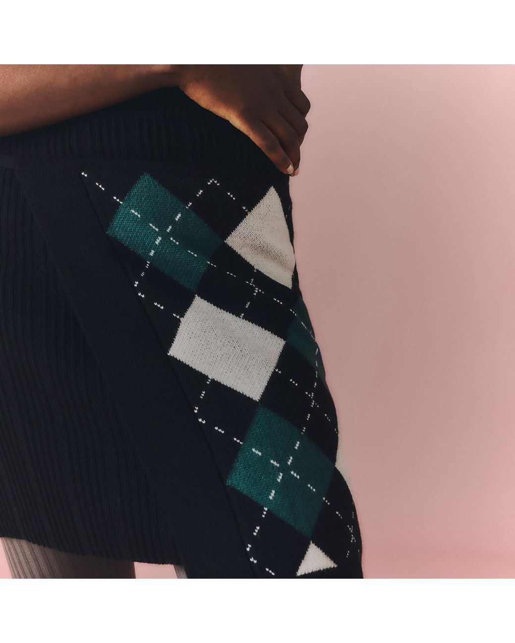 Fully Fashioning Black Bronx Skirt