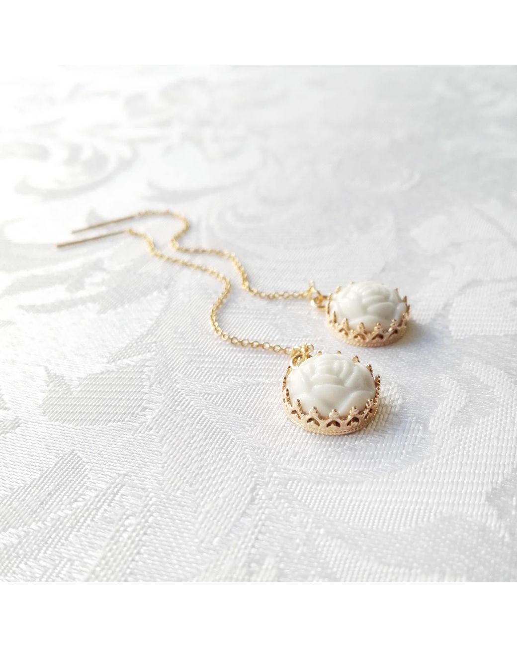 POPORCELAIN Metallic Mini Porcelain Rose With Filled Chain Earrings