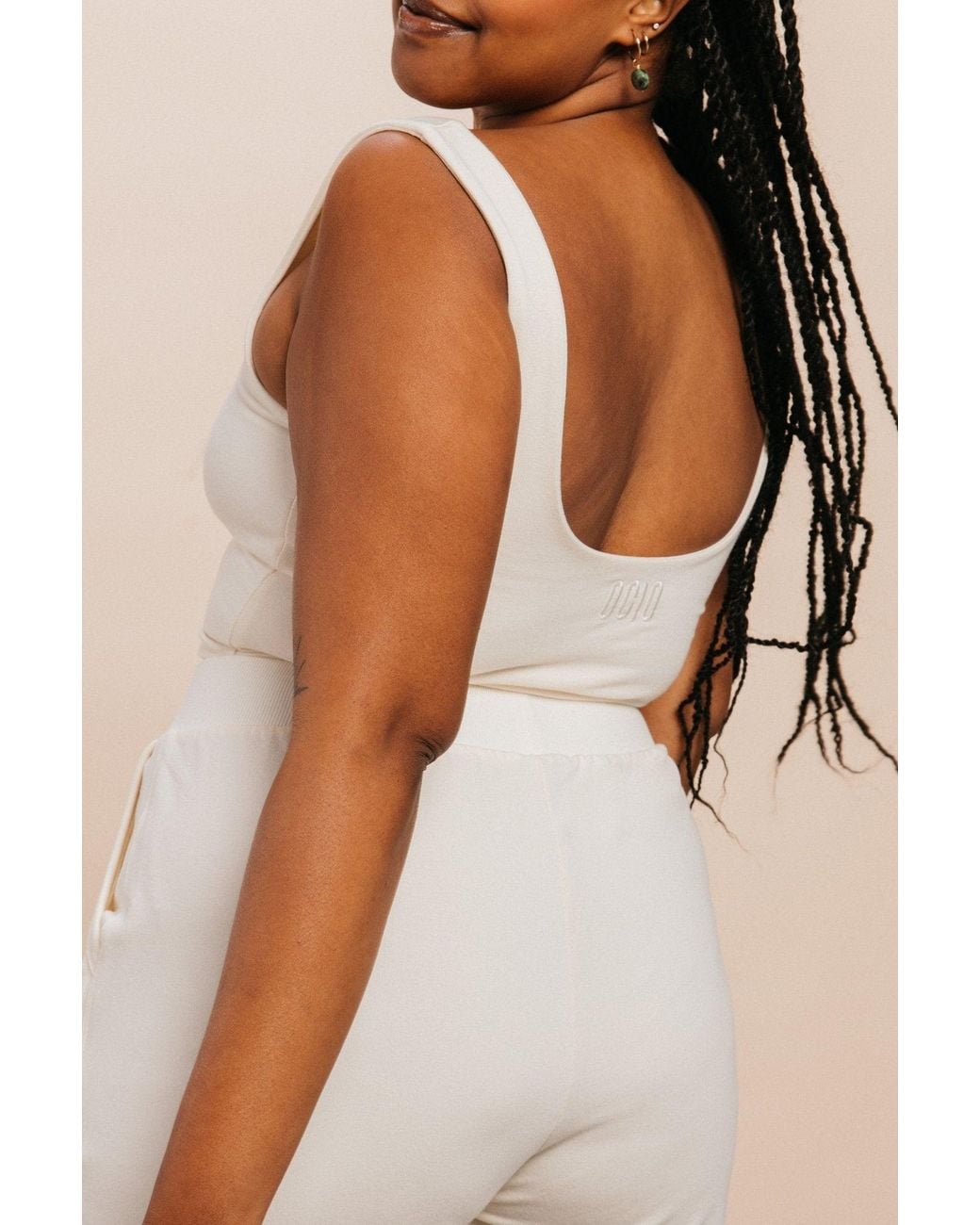 Ocio Leisurewear White Double Scoop Tank