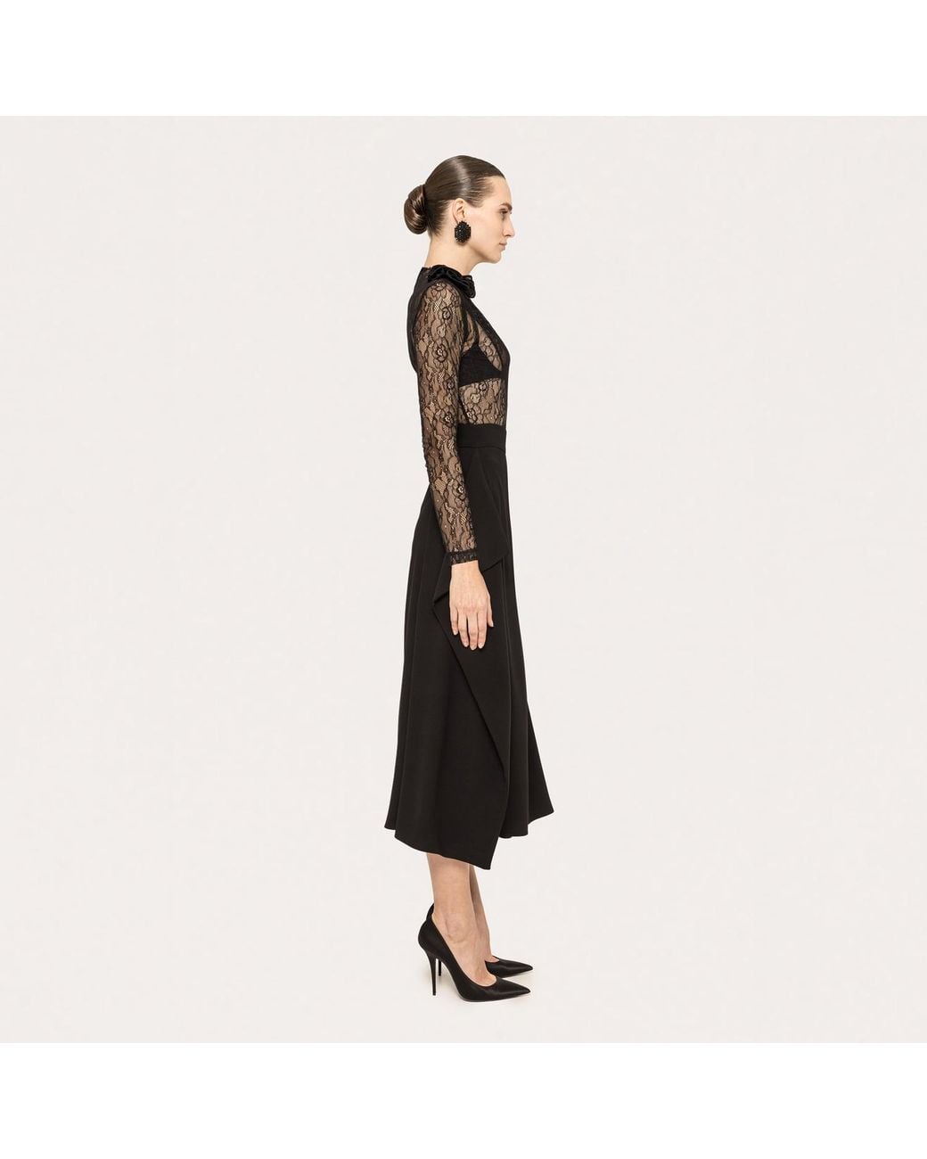 Nissa Black High-Waisted Midi Skirt