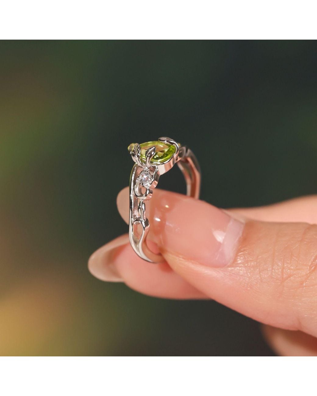 Azura Jewelry New York White Springtide Bloom Peridot Ring Vermeil