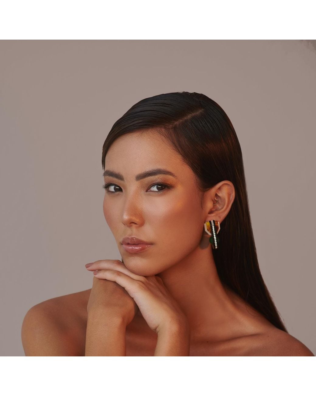 Gissa Bicalho Green Handmade Acrylic Earring Short Orion