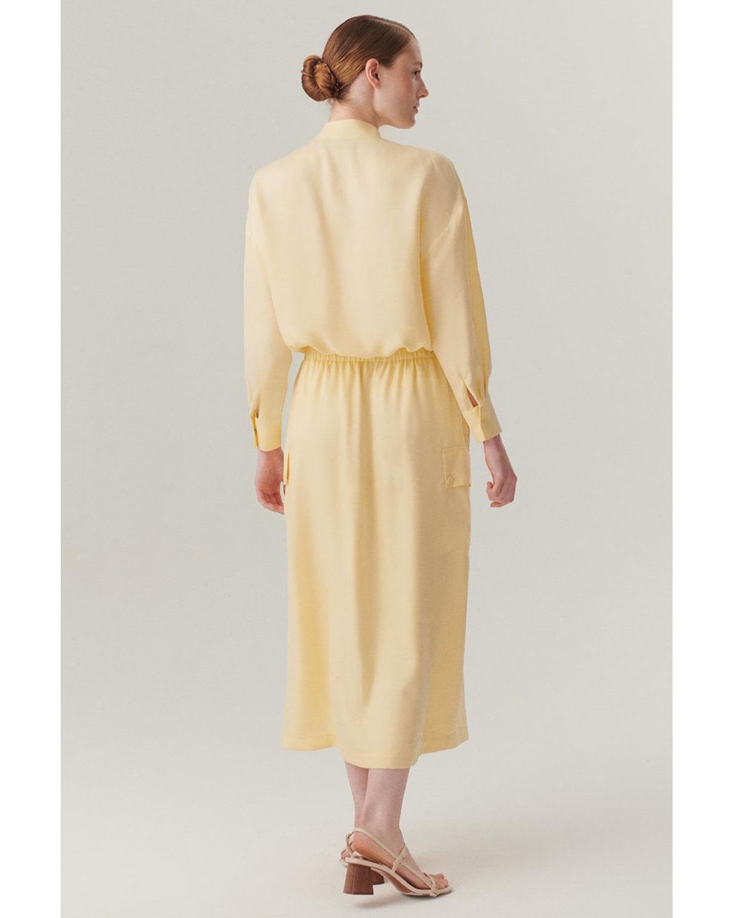 Exquise White Elastic Waist Midi Skirt