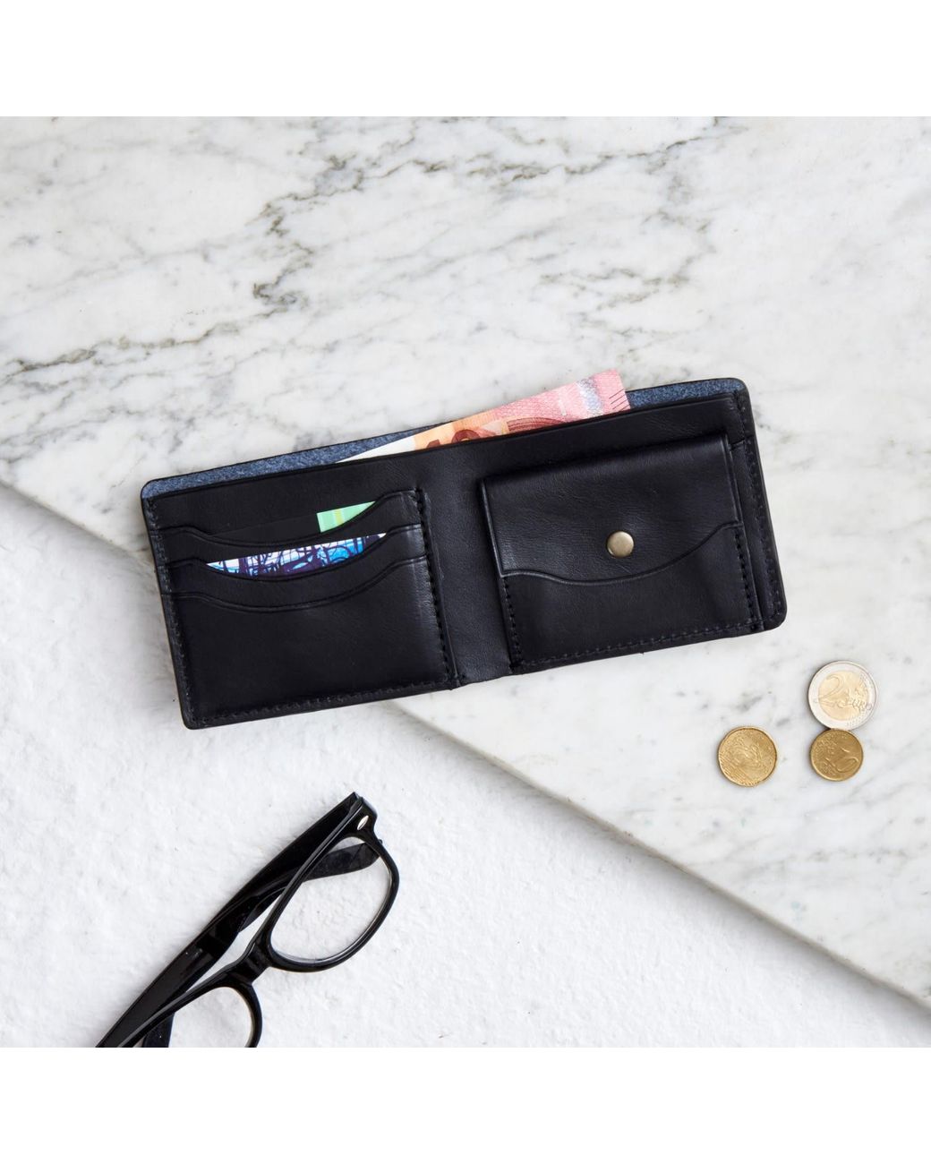 VIDA VIDA Black Luxe Leather Wallet With Coin Pocket for men