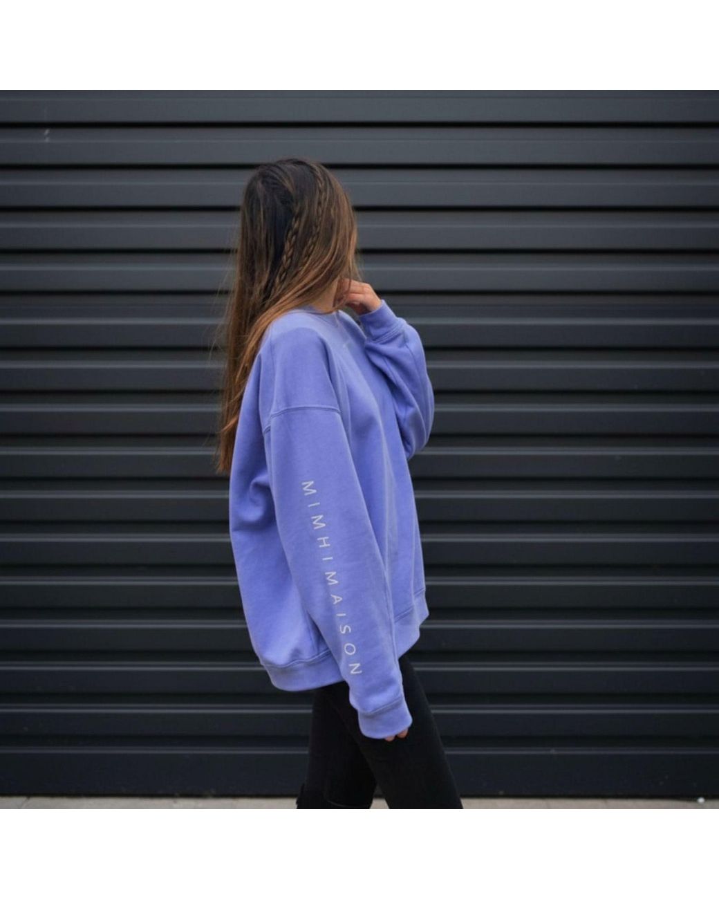 Mimhi Maison Blue Elle Crewneck Sweatshirt –