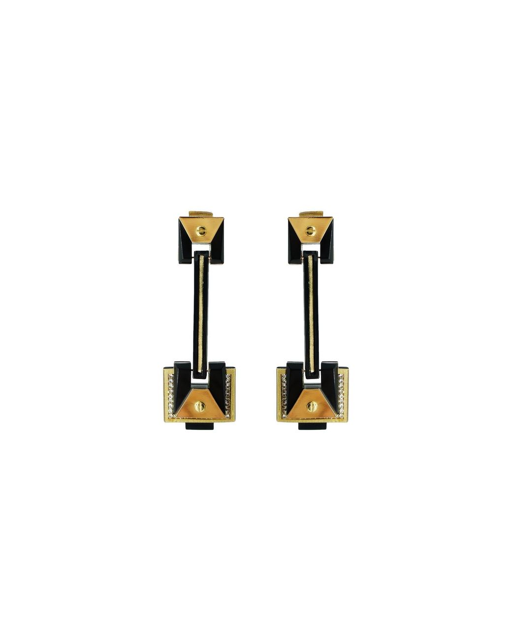 Gissa Bicalho White Earring Long Trapeze
