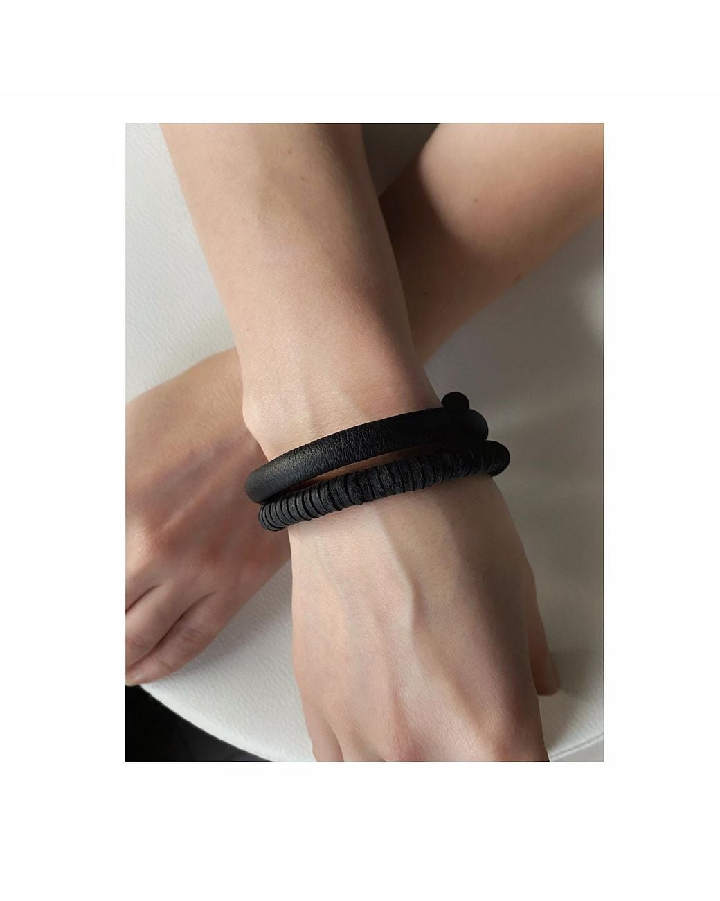 WAIWAI Black Coil Combo Leather Bracelet for men